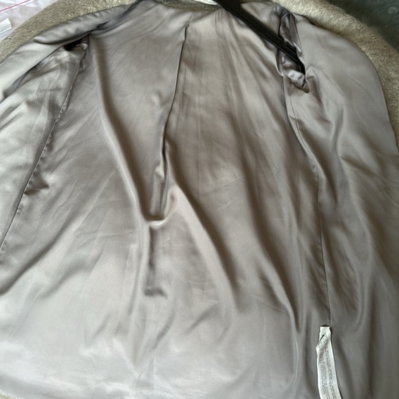 Zara wool coat. - Picture 6 of 8